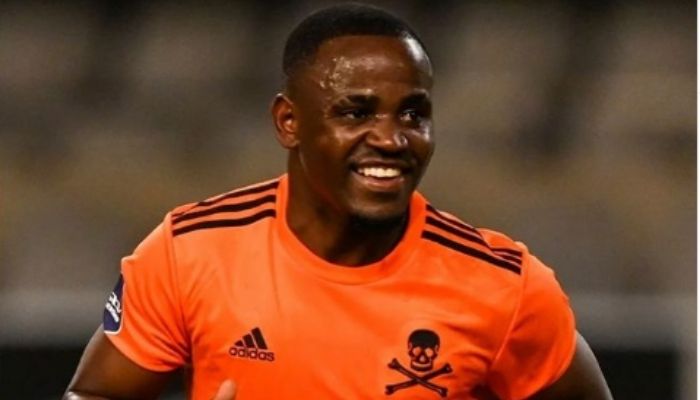 Gabadinho Mhango Bio, Career, Girlfriend, Net Worth, Orlando Pirates