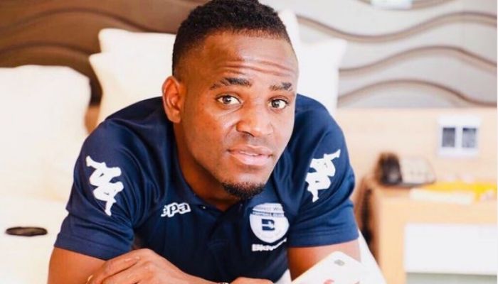 Gabadinho Mhango Bio, Career, Girlfriend, Net Worth, Orlando Pirates