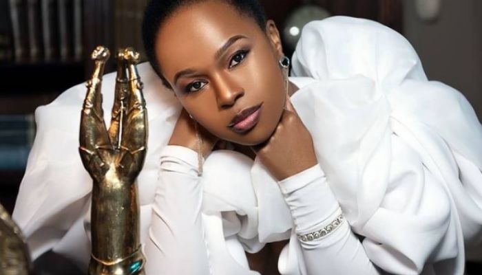 Sindi Dlathu Biography: Age, Husband, Twin, Net Worth, Child, Education